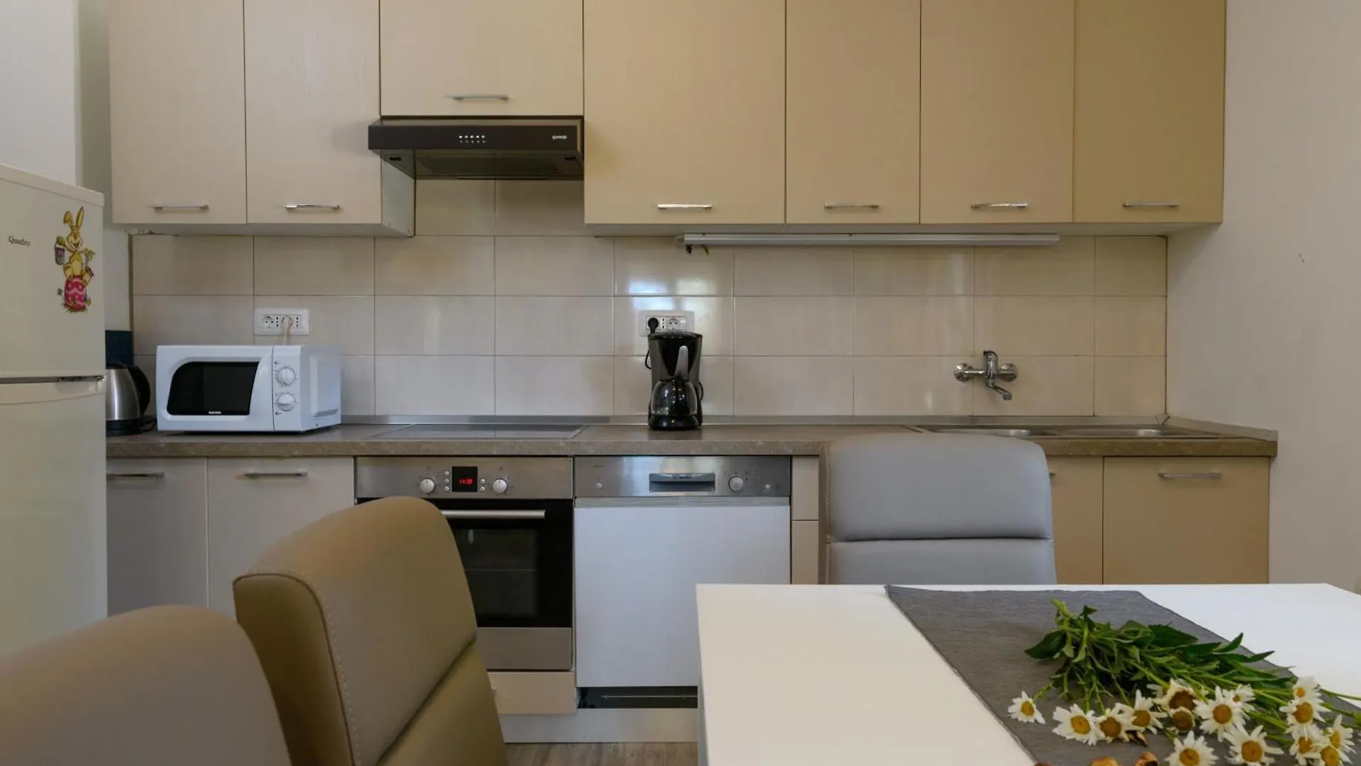 Holiday home Wunderschoenes Ferienhaus In Pomer Mit Garten Pula